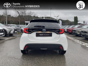 Photo 4 du bon plan TOYOTA Yaris 116h Design 5p MY22 occasion à 18990 €