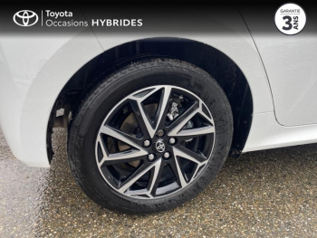 Photo 16 du bon plan TOYOTA Yaris 116h Design 5p MY22 occasion à 18990 €