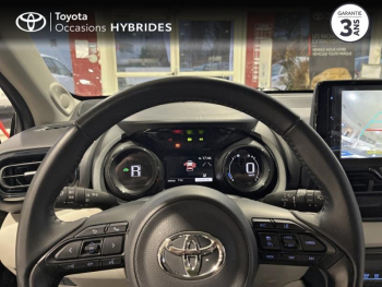 Photo 13 du bon plan TOYOTA Yaris 116h Iconic 5p Pack Techno occasion à 20990 €
