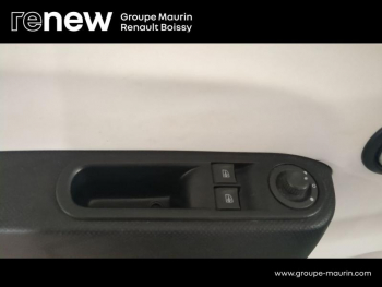 Photo 19 du bon plan RENAULT Twingo 1.0 SCe 75ch Zen occasion à 9900 €