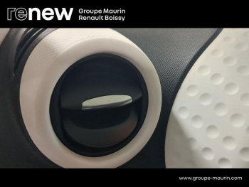 Photo 25 du bon plan RENAULT Twingo 1.0 SCe 75ch Zen occasion à 9900 €