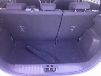 Photo 18 du bon plan FORD Ka+ 1.2 Ti-VCT 85ch Ultimate occasion à 8900 €