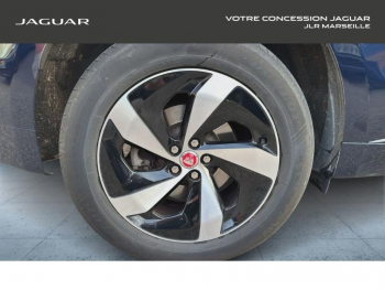 Photo 13 du bon plan JAGUAR F-Pace P400e Plug-in-Hybrid R-Dynamic S BVA8 AWD occasion à 42985 €