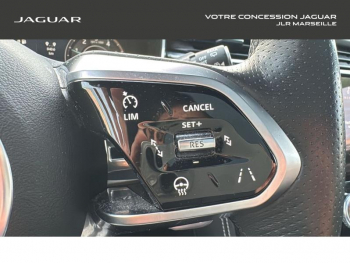 Photo 20 du bon plan JAGUAR F-Pace P400e Plug-in-Hybrid R-Dynamic S BVA8 AWD occasion à 42985 €