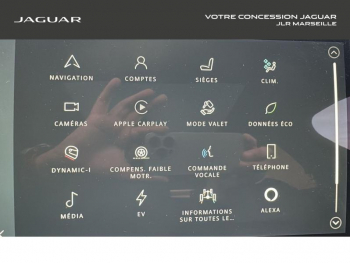 Photo 25 du bon plan JAGUAR F-Pace P400e Plug-in-Hybrid R-Dynamic S BVA8 AWD occasion à 42985 €