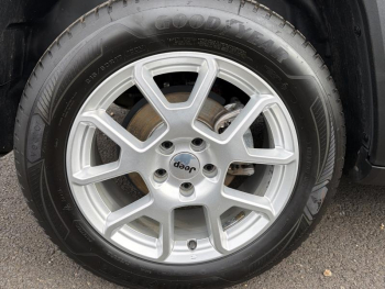 Photo 10 du bon plan JEEP Renegade 1.5 Turbo T4 130ch MHEV Limited BVR7 occasion à 19480 €