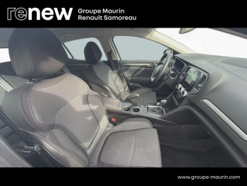 Photo 17 du bon plan RENAULT Megane 1.5 Blue dCi 115ch Evolution EDC -23 occasion à 16900 €