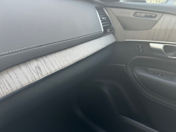 Photo 14 du bon plan VOLVO XC90 T8 AWD 310 + 145ch Ultimate Style Chrome Geartronic occasion à 69900 €