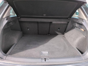 Photo 13 du bon plan VOLKSWAGEN Tiguan 2.0 TDI 150ch Confortline DSG7 Euro6d-T occasion à 19990 €