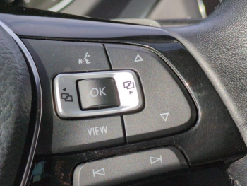 Photo 23 du bon plan VOLKSWAGEN Tiguan 2.0 TDI 150ch Confortline DSG7 Euro6d-T occasion à 19990 €