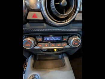 Photo 14 du bon plan NISSAN Juke 1.0 DIG-T 114ch Tekna DCT 2021 occasion à 16990 €