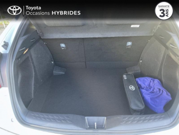 Photo 10 du bon plan TOYOTA C-HR 122h Distinctive 2WD E-CVT MY22 occasion à 23490 €