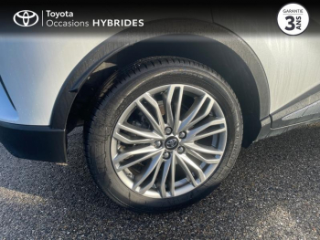 Photo 16 du bon plan TOYOTA C-HR 122h Distinctive 2WD E-CVT MY22 occasion à 23490 €