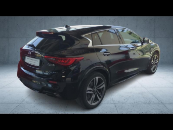 Photo 3 du bon plan INFINITI Q30 1.6t 156ch Sport DCT7 occasion à 14900 €