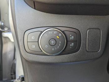 Photo 17 du bon plan FORD Puma 1.0 Flexifuel 125ch S&S mHEV Titanium occasion à 17990 €