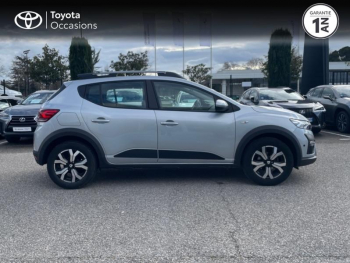 Photo 17 du bon plan DACIA Sandero 1.0 TCe 90ch Confort -22B occasion à 12890 €