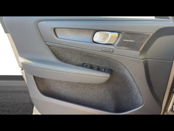 Photo 19 du bon plan VOLVO XC40 T5 Recharge 180 + 82ch Ultimate DCT 7 occasion à 33600 €