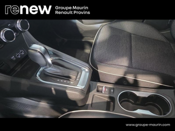 Photo 16 du bon plan RENAULT Captur 1.6 E-Tech Plug-in 160ch Intens occasion à 17900 €