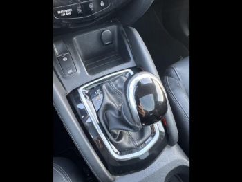 Photo 34 du bon plan NISSAN Qashqai 1.3 DIG-T 160ch Tekna DCT 2019 occasion à 16981 €