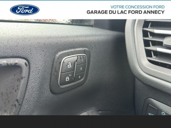 Photo 28 du bon plan FORD Kuga 2.5 Duratec 190ch FHEV E85 Vignale BVA occasion à 28580 €