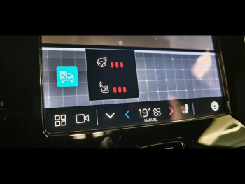 Photo 17 du bon plan VOLVO XC40 B3 163ch Plus DCT 7 occasion à 36890 €