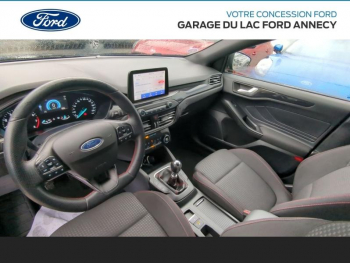 Photo 10 du bon plan FORD Focus 1.0 EcoBoost 125ch ST-Line occasion à 17990 €