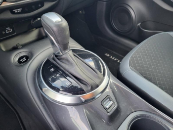 Photo 4 du bon plan NISSAN Juke 1.6 Hybrid 143ch N-Connecta 2023 occasion à 20990 €