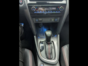 Photo 15 du bon plan TOYOTA Yaris Cross 116h GR Sport MY22 occasion à 23990 €