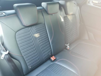 Photo 18 du bon plan FORD Puma 1.0 EcoBoost 125ch mHEV ST-Line X occasion à 16900 €