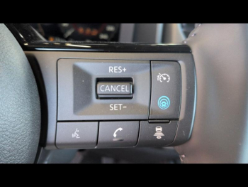 Photo 18 du bon plan NISSAN X-Trail e-Power 204ch Tekna 2025 occasion à 41900 €