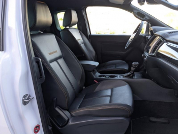 Photo 19 du bon plan FORD Ranger VUL 2.0 TDCi 213ch Super Cab Wildtrak BVA10 occasion à 39900 €