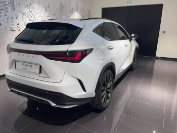Photo 6 du bon plan LEXUS NX 450h+ F SPORT Executive 4WD MY24 occasion à 53990 €