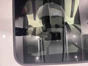 Photo 17 du bon plan LEXUS NX 450h+ F SPORT Executive 4WD MY24 occasion à 53990 €