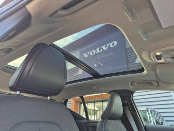 Photo 14 du bon plan VOLVO XC40 D3 AdBlue 150ch Business Geartronic 8 occasion à 23990 €