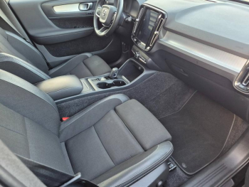 Photo 15 du bon plan VOLVO XC40 D3 AdBlue 150ch Business Geartronic 8 occasion à 23990 €