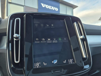 Photo 20 du bon plan VOLVO XC40 D3 AdBlue 150ch Business Geartronic 8 occasion à 23990 €