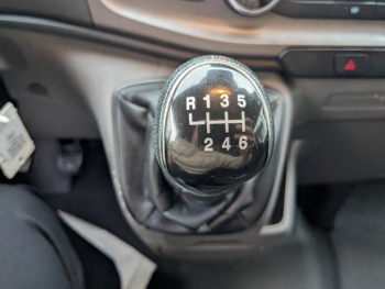 Photo 17 du bon plan FORD Transit Custom Fg VUL 280 L1H1 2.0 EcoBlue 170 Trend Business 7cv occasion à 24590 €