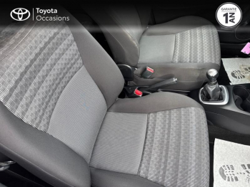 Photo 6 du bon plan TOYOTA Yaris 69 VVT-i Dynamic 5p occasion à 9899 €