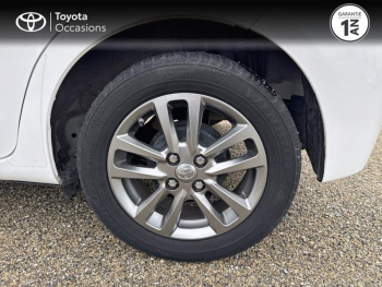Photo 16 du bon plan TOYOTA Yaris 69 VVT-i Dynamic 5p occasion à 9899 €