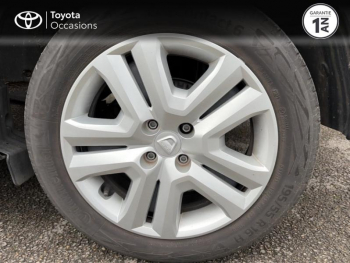 Photo 16 du bon plan DACIA Sandero 1.0 TCe 90ch Confort -22B occasion à 11290 €