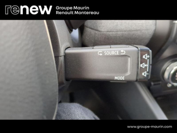 Photo 26 du bon plan RENAULT Clio 1.6 E-Tech 145ch full hybrid Techno - 24 occasion à 20900 €