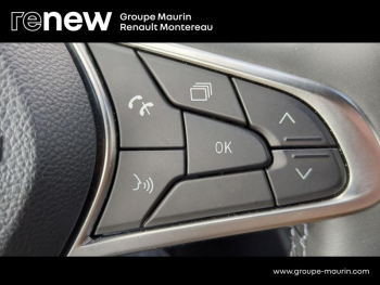 Photo 29 du bon plan RENAULT Clio 1.6 E-Tech 145ch full hybrid Techno - 24 occasion à 20900 €