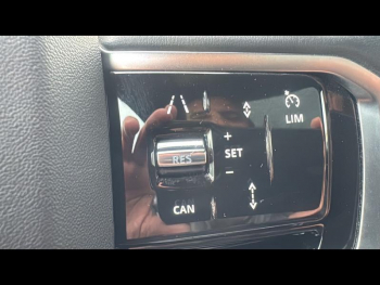 Photo 28 du bon plan LAND-ROVER Evoque 1.5 P300e 309ch R-Dynamic SE AWD BVA 11cv occasion à 41900 €