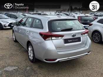 Photo 2 du bon plan TOYOTA Auris Touring Sports HSD 136h Dynamic occasion à 18990 €