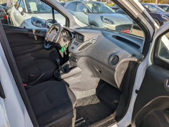 Photo 7 du bon plan FORD Transit Courier VUL 1.0E 100ch Stop&Start Trend occasion à 11900 €