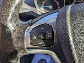 Photo 16 du bon plan FORD Transit Courier VUL 1.0E 100ch Stop&Start Trend occasion à 11900 €