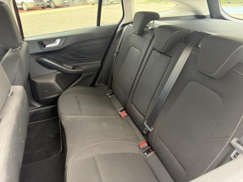 Photo 12 du bon plan FORD Focus SW 1.0 Essence/EcoBoost mHEV 125ch Titanium X Business occasion à 20980 €