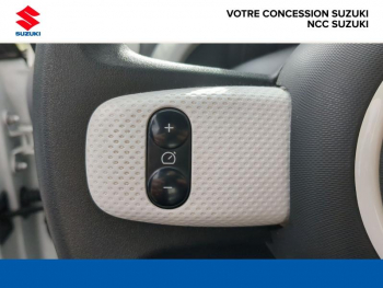Photo 14 du bon plan RENAULT Twingo 1.0 SCe 70ch Limited Euro6c occasion à 9980 €