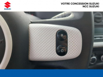 Photo 15 du bon plan RENAULT Twingo 1.0 SCe 70ch Limited Euro6c occasion à 9980 €