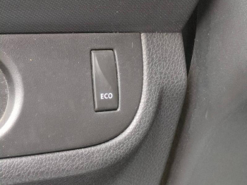 Photo 21 du bon plan DACIA Logan MCV 1.5 dCi 75ch Ambiance Euro6 occasion à 8490 €